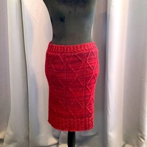 This unique acrylic skirt from Nick & Me is a Medium. BRAND NEW NEVER WORN!